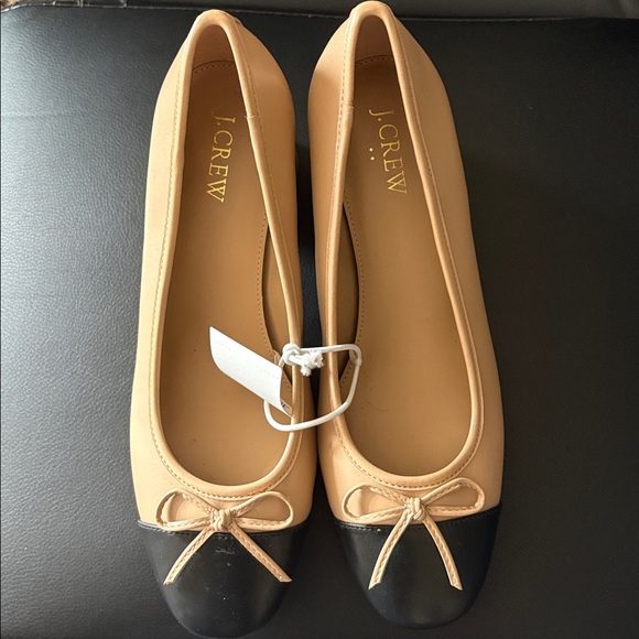 J. Crew Black and Tan Cap Toe Heels - Picture 2 of 6